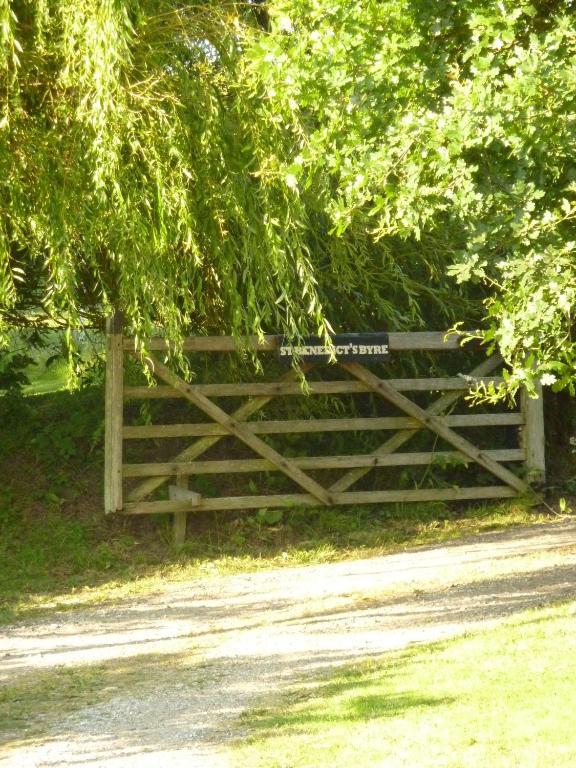 St Benedicts Byre B&B Crowhurst  Buitenkant foto