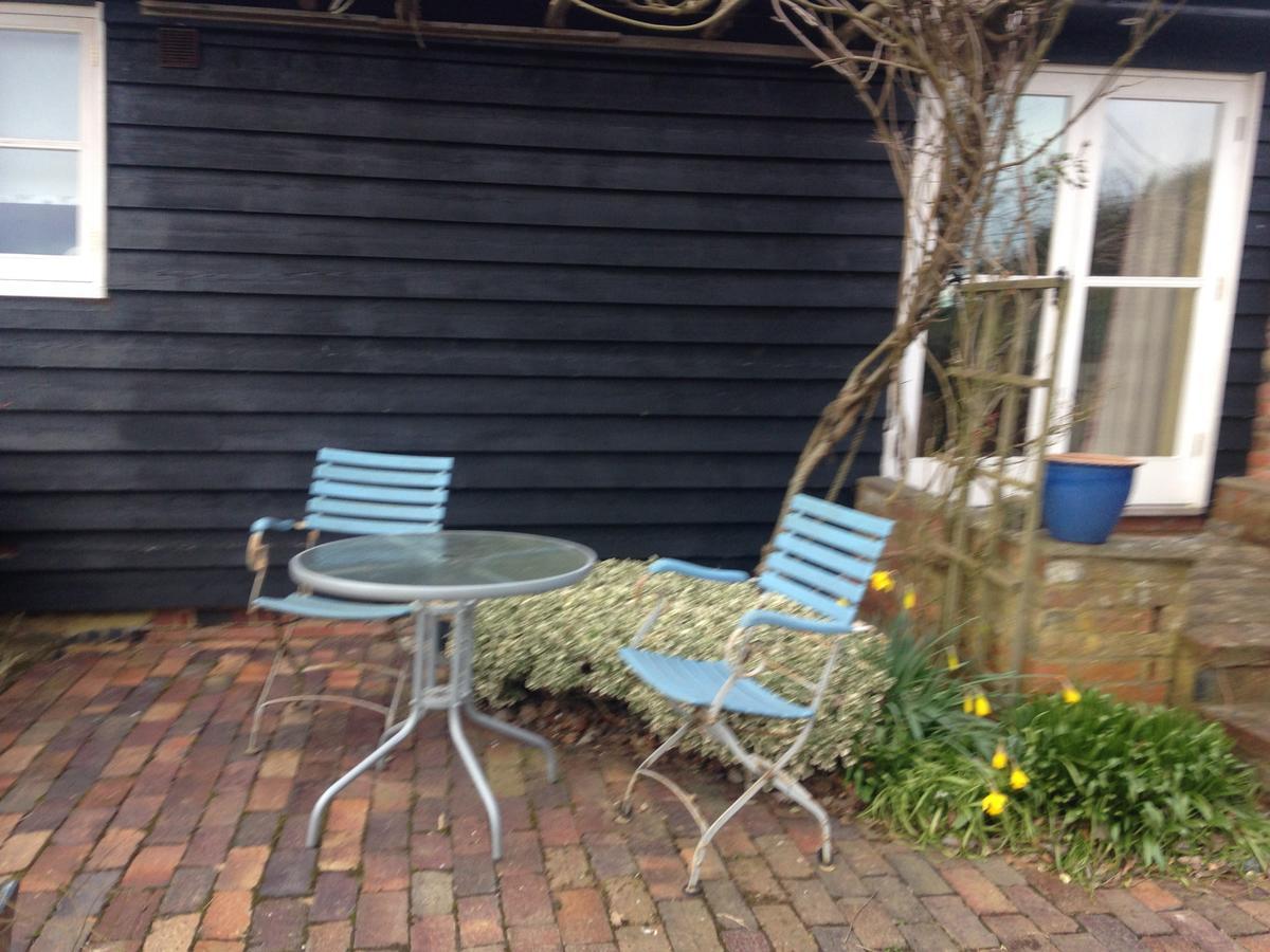 St Benedicts Byre B&B Crowhurst  Buitenkant foto